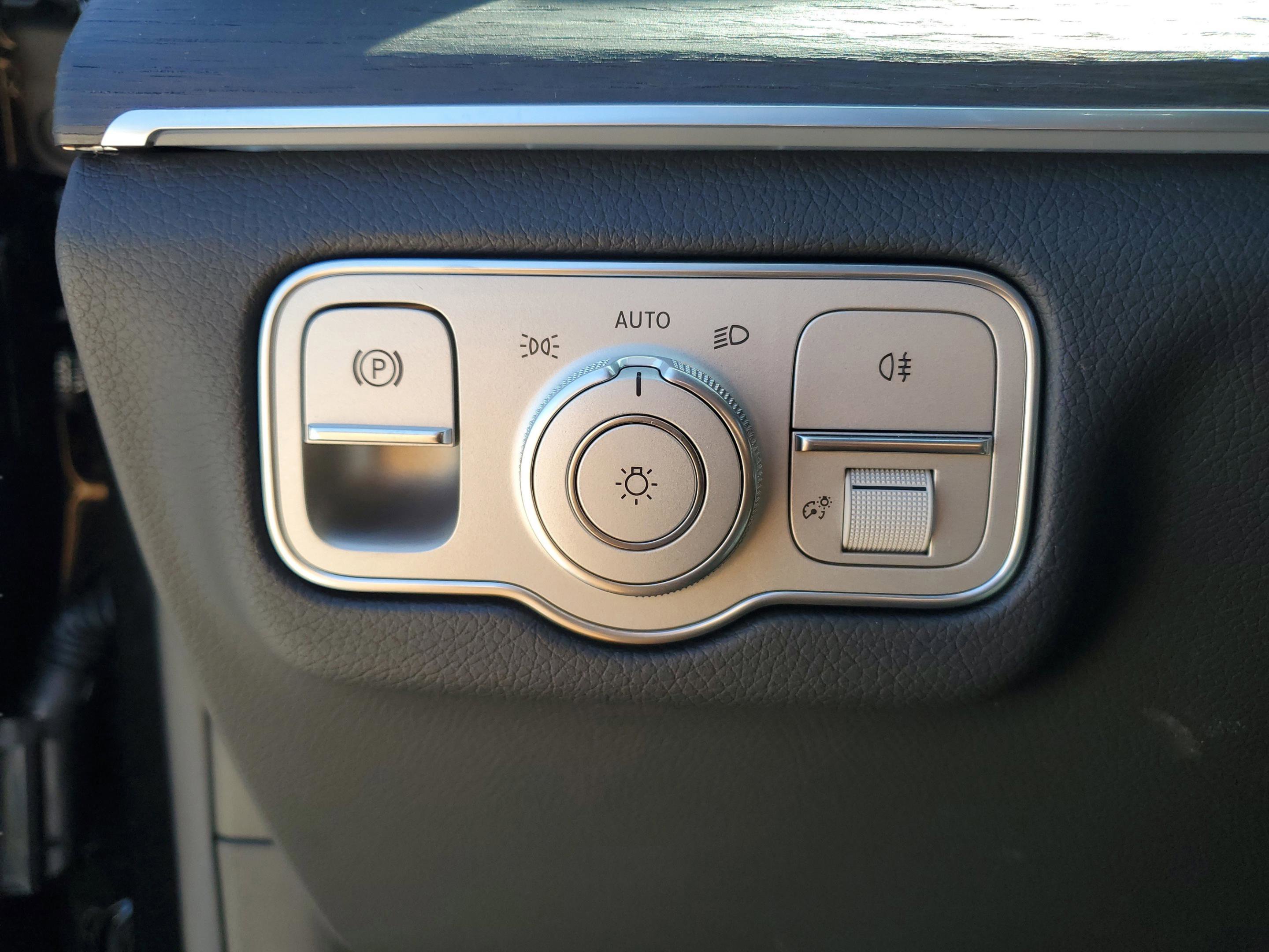Used 2026 Mercedes-Benz GLS 450 4MATIC image 28