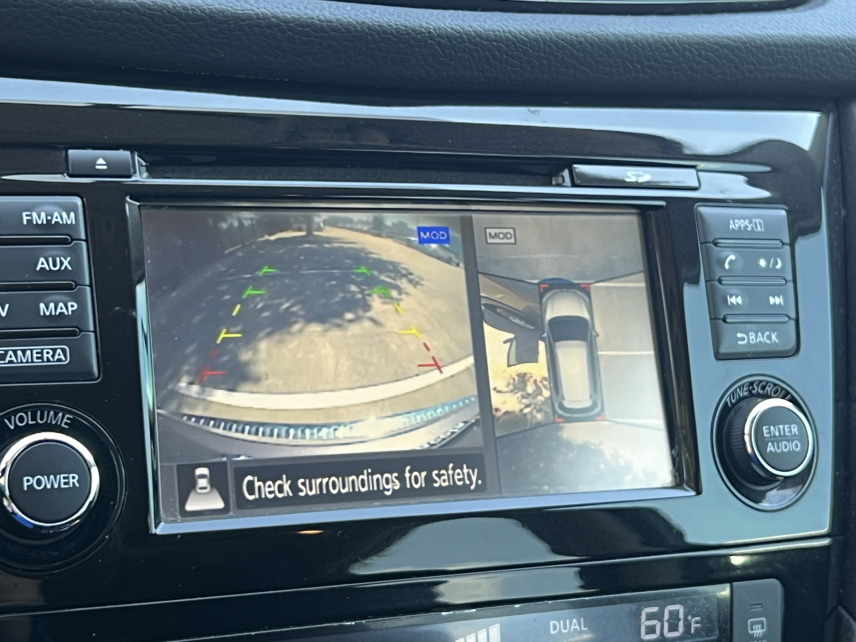 Used 2017 Nissan Rogue SV w/ Sun & Sound Touring Package FWD image 23