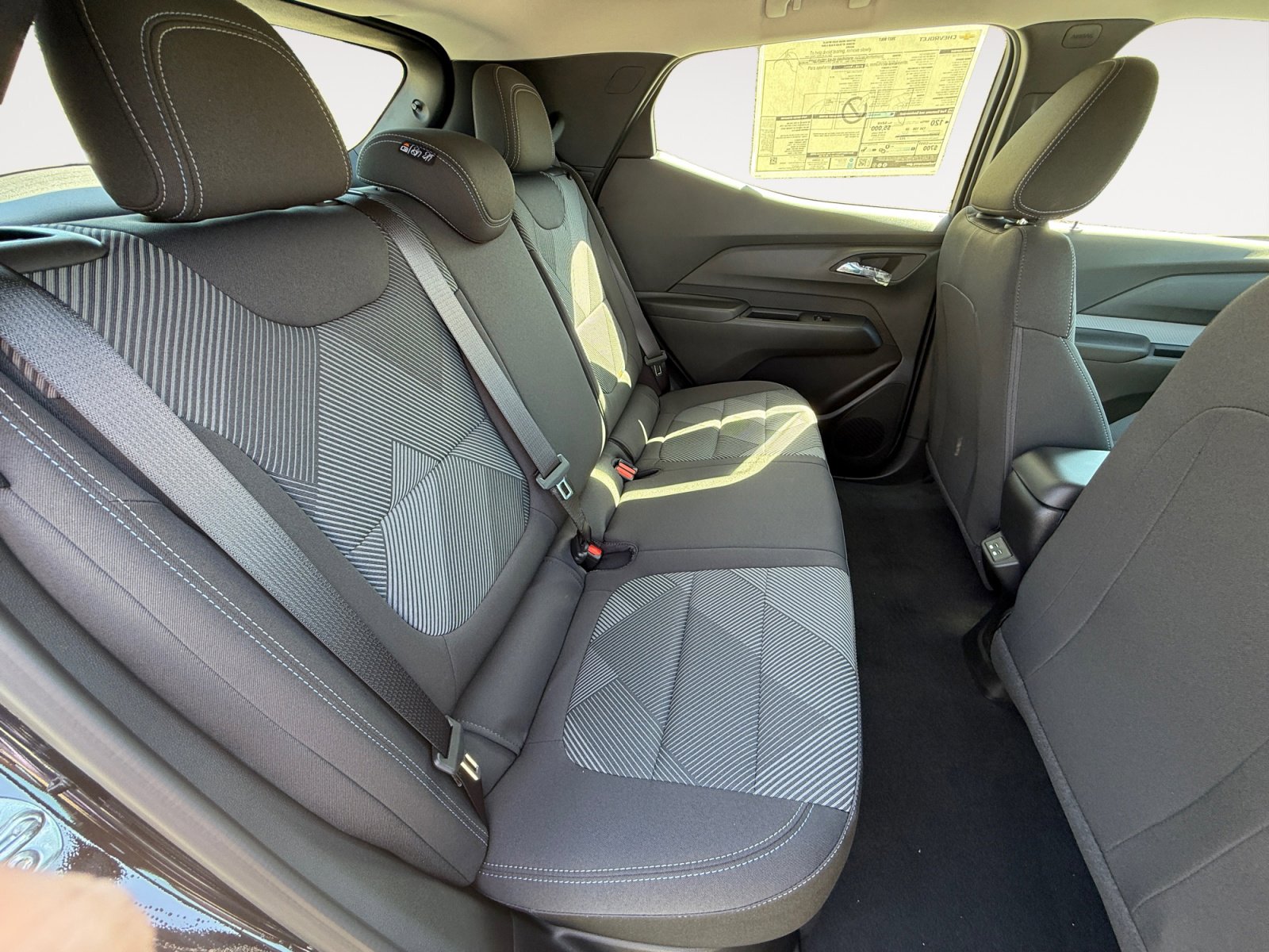 New 2027 Chevrolet Bolt LT w/ Comfort Package image 18