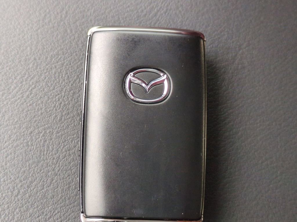 New 2025 MAZDA CX-5 Carbon Edition image 29