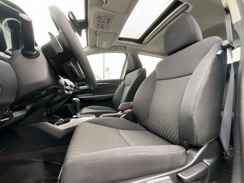 Used 2018 Honda Fit EX image 10