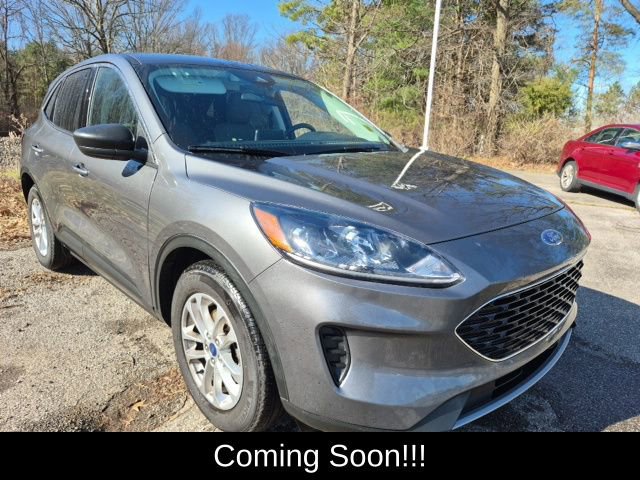 Used 2022 Ford Escape SE w/ Convenience Package image 3