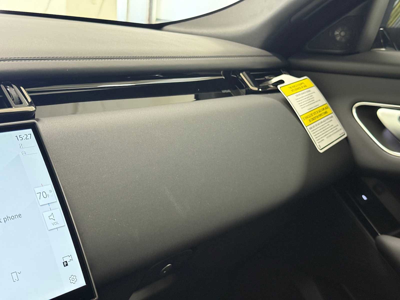 Used 2026 Land Rover Range Rover Velar Dynamic SE image 28