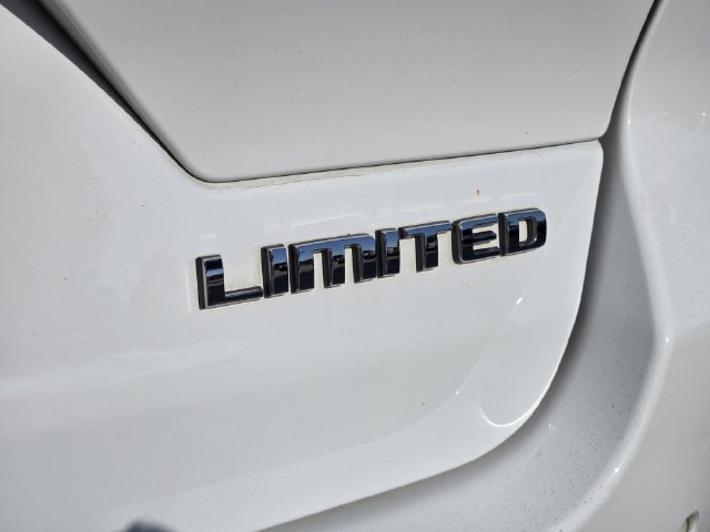 Certified 2023 Jeep Grand Cherokee Limited AWD/4WD image 13