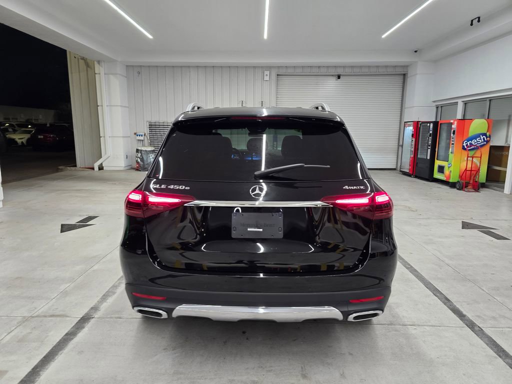 Used 2024 Mercedes-Benz GLE 450e 4MATIC image 5