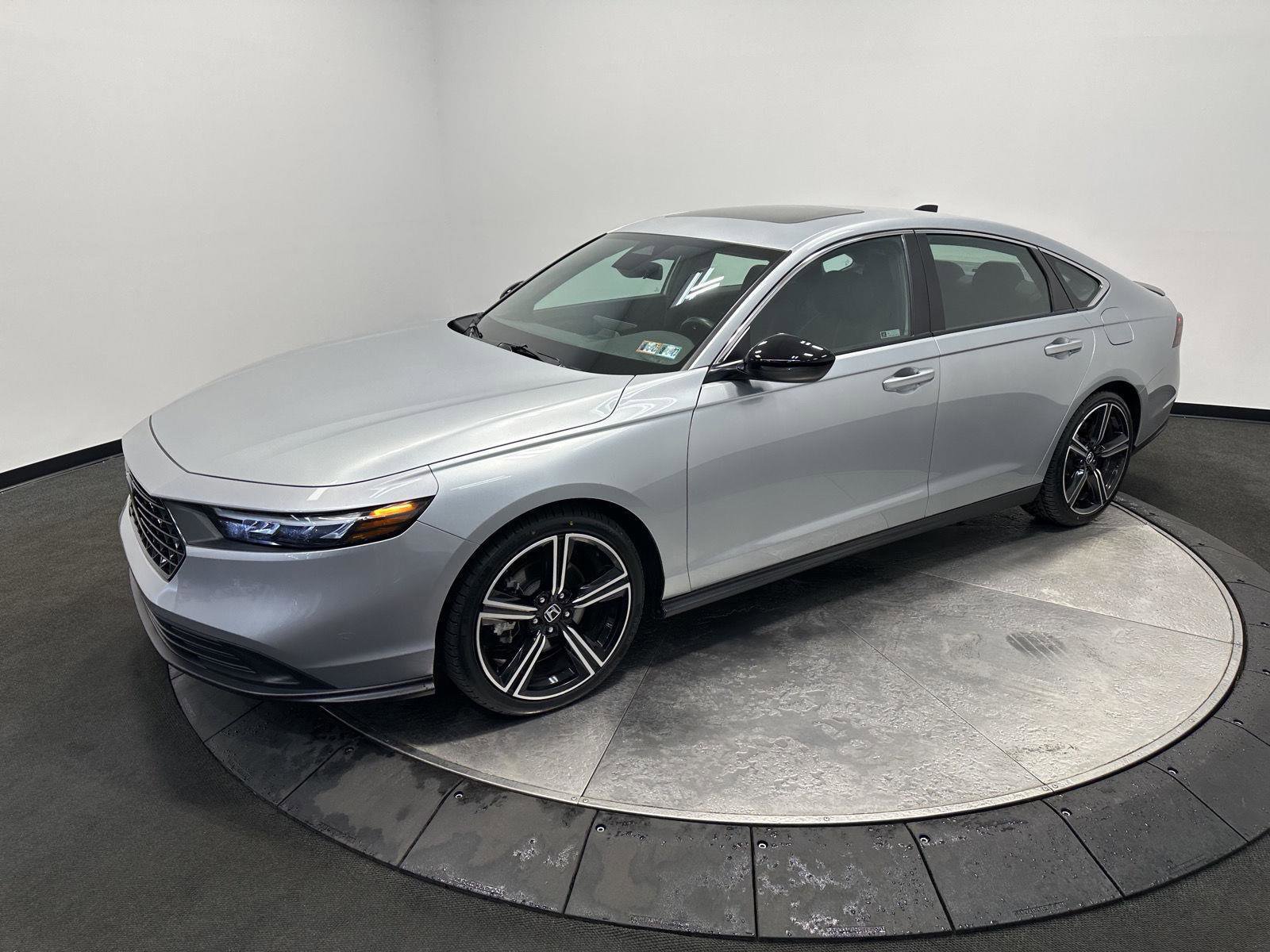 Certified 2024 Honda Accord Sport image 4