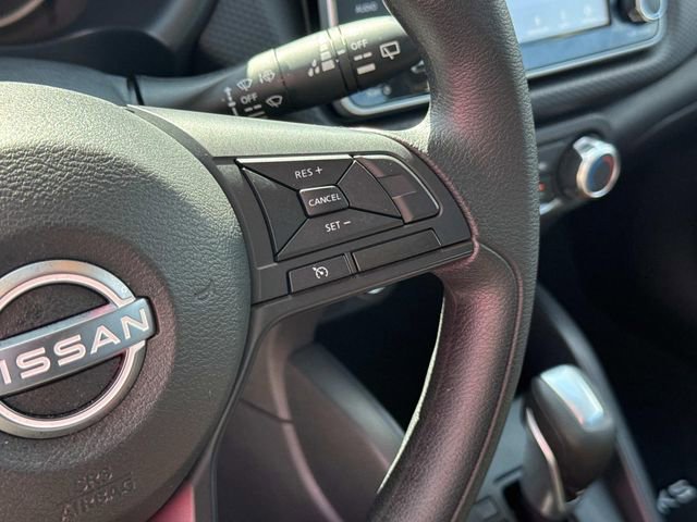 Certified 2025 Nissan Kicks Play S image 30