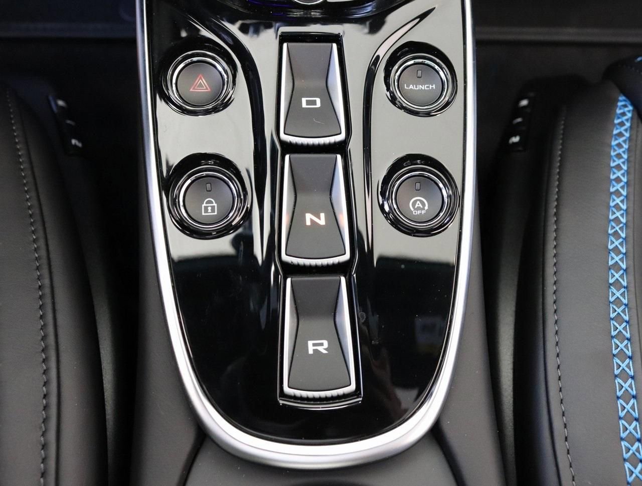 New 2025 McLaren GTS image 12