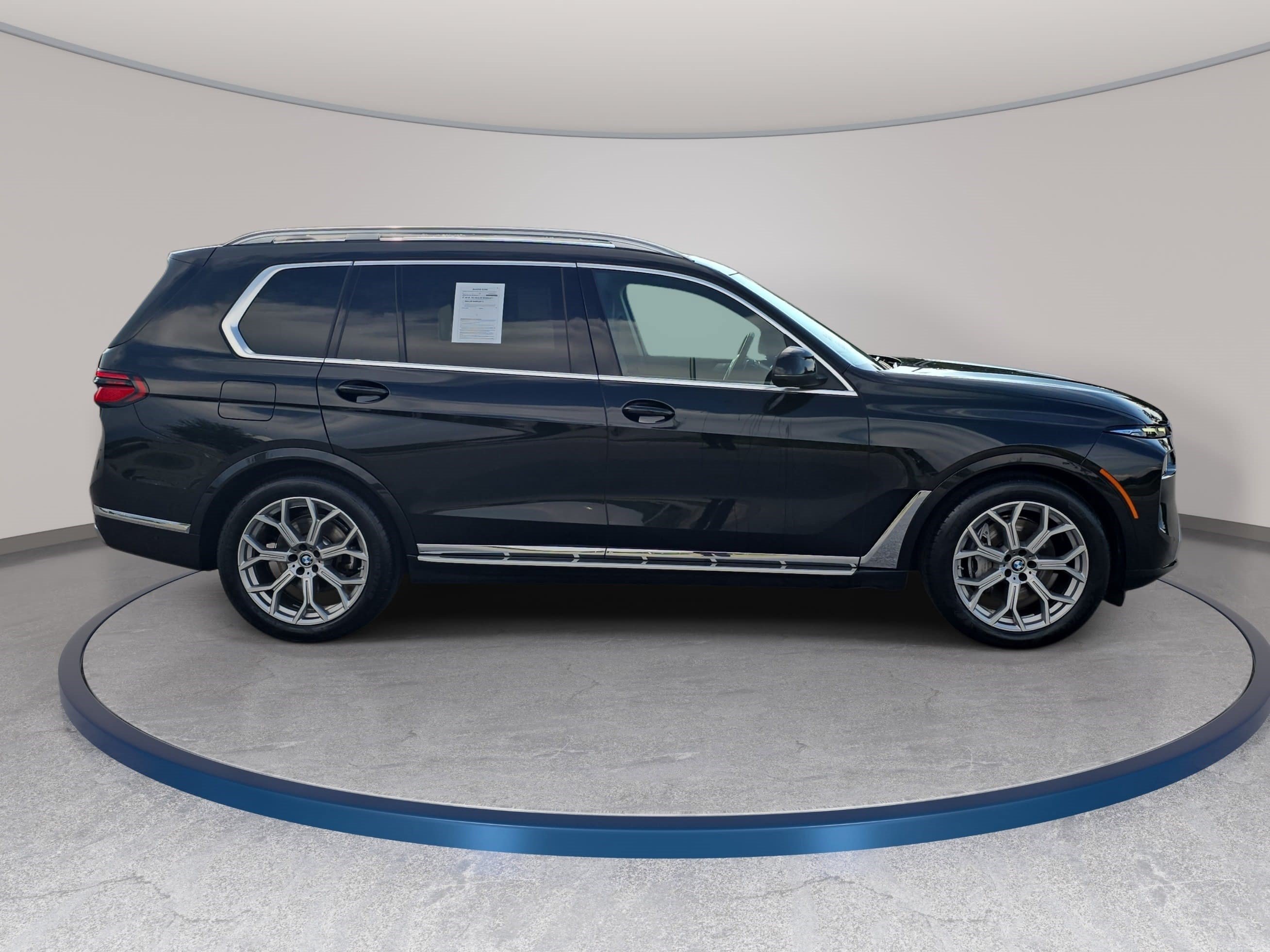 Used 2026 BMW X7 xDrive40i AWD/4WD image 4