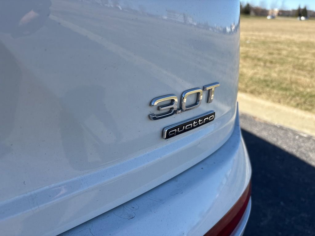 Used 2017 Audi Q7 3.0T Premium Plus image 4