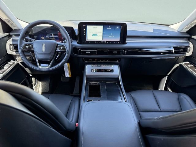 New 2026 Lincoln Aviator 2WD image 21