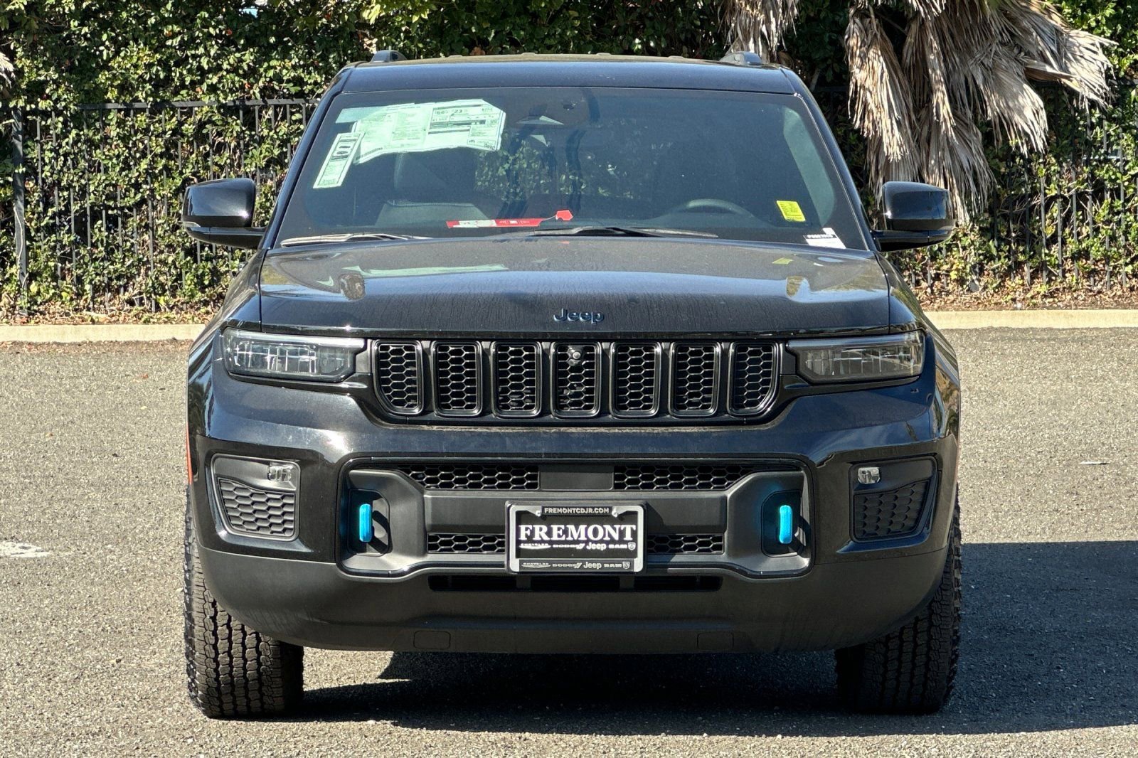 New 2023 Jeep Grand Cherokee Trailhawk AWD/4WD image 8