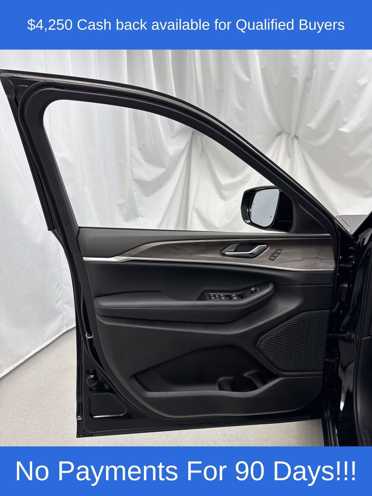 New 2025 Jeep Grand Cherokee Limited image 12