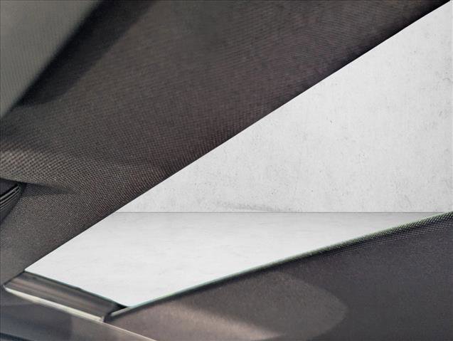 Certified 2025 BMW X1 xDrive28i w/ Technology Package image 8