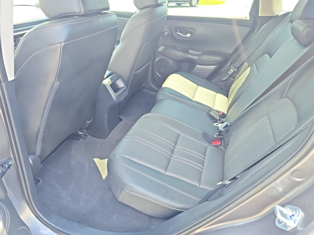 Used 2025 Honda HR-V EX-L image 16