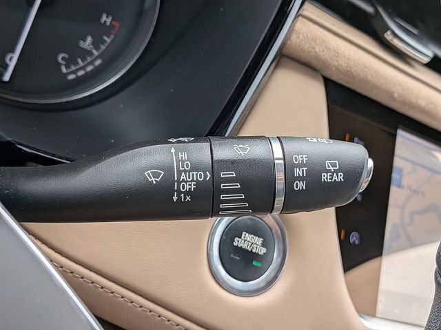 Certified 2024 Cadillac XT5 Premium Luxury w/ Platinum Package AWD/4WD image 32