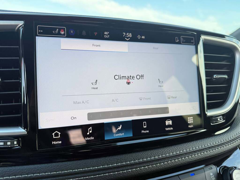 New 2026 Chrysler Pacifica Select image 36