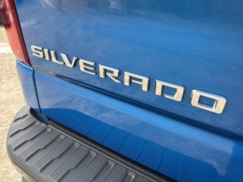 Used 2022 Chevrolet Silverado 1500 ZR2 w/ Technology Package image 40