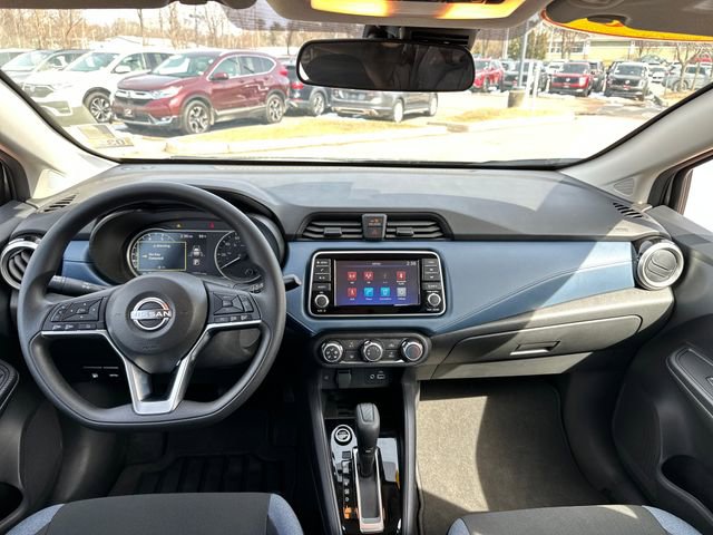 Used 2025 Nissan Versa SV w/ Trunk Package FWD image 10