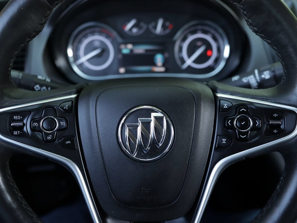 Used 2016 Buick Regal Premium FWD image 10