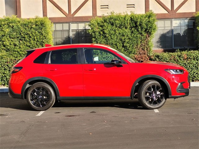 Used 2024 Honda HR-V Sport image 4