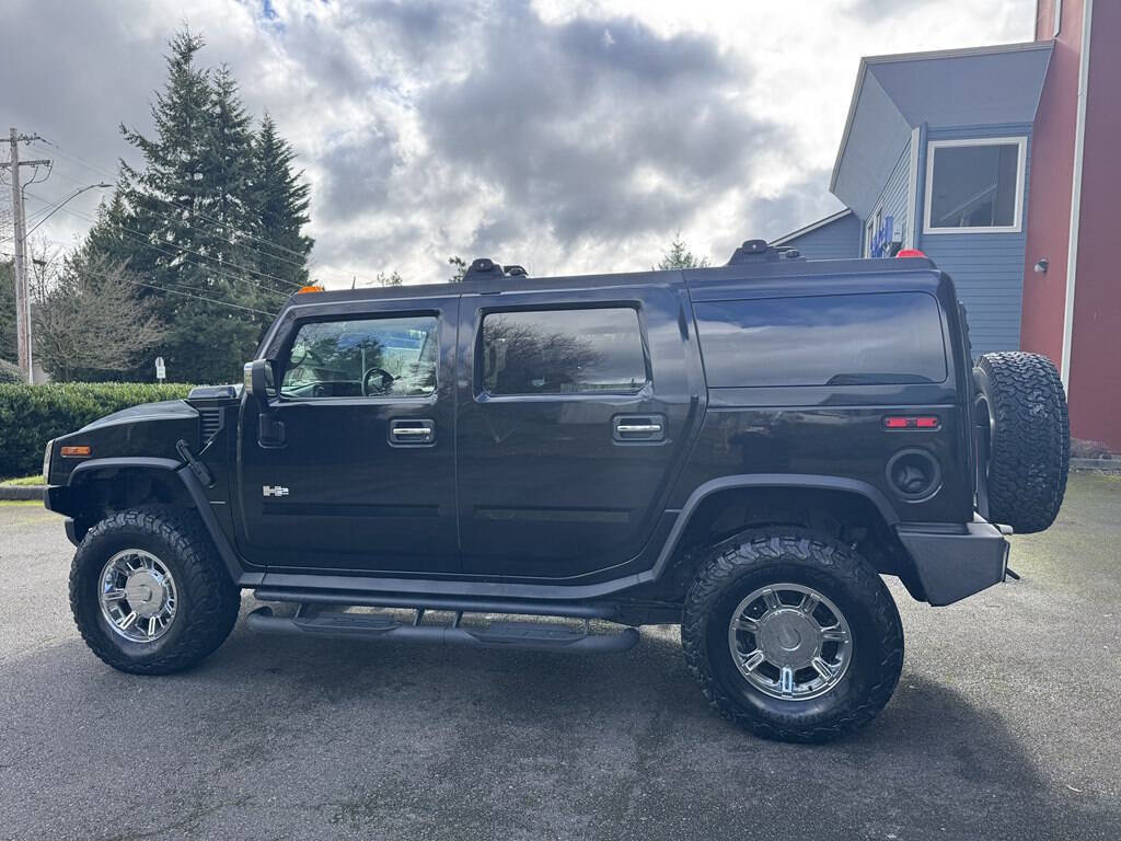 Used 2004 HUMMER H2 w/ Preferred Equipment Group image 5