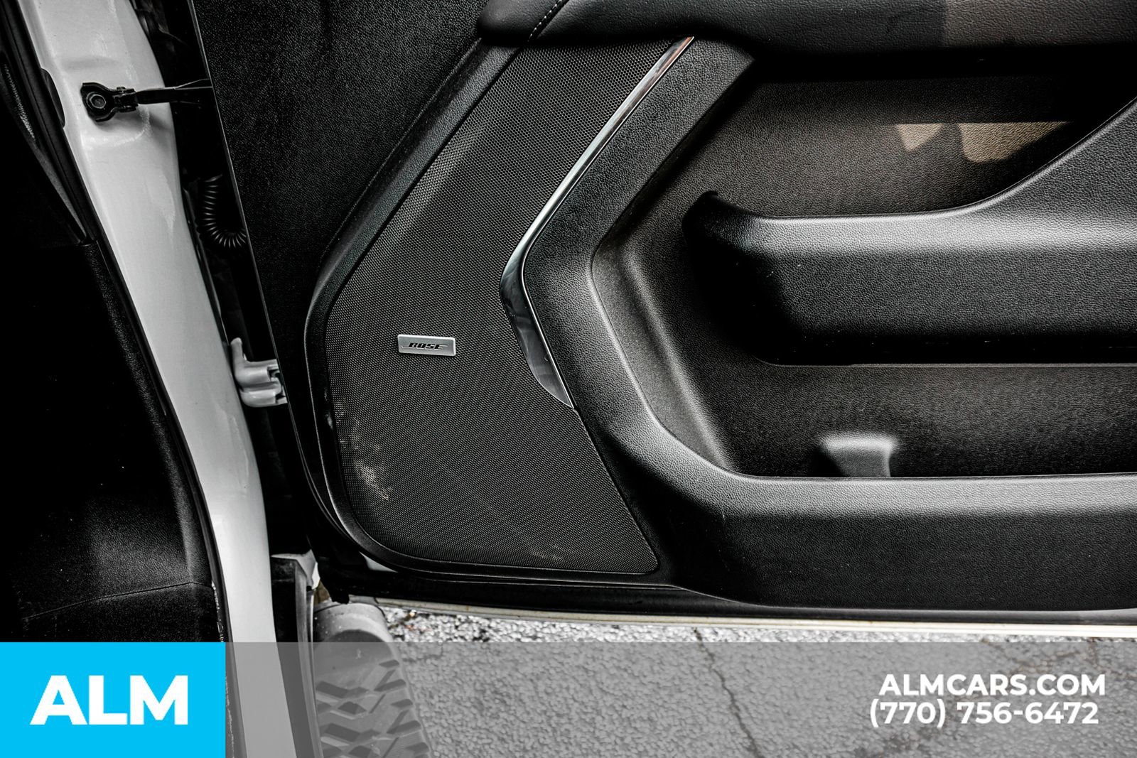 Used 2025 Chevrolet Tahoe Z71 w/ Comfort Package image 50