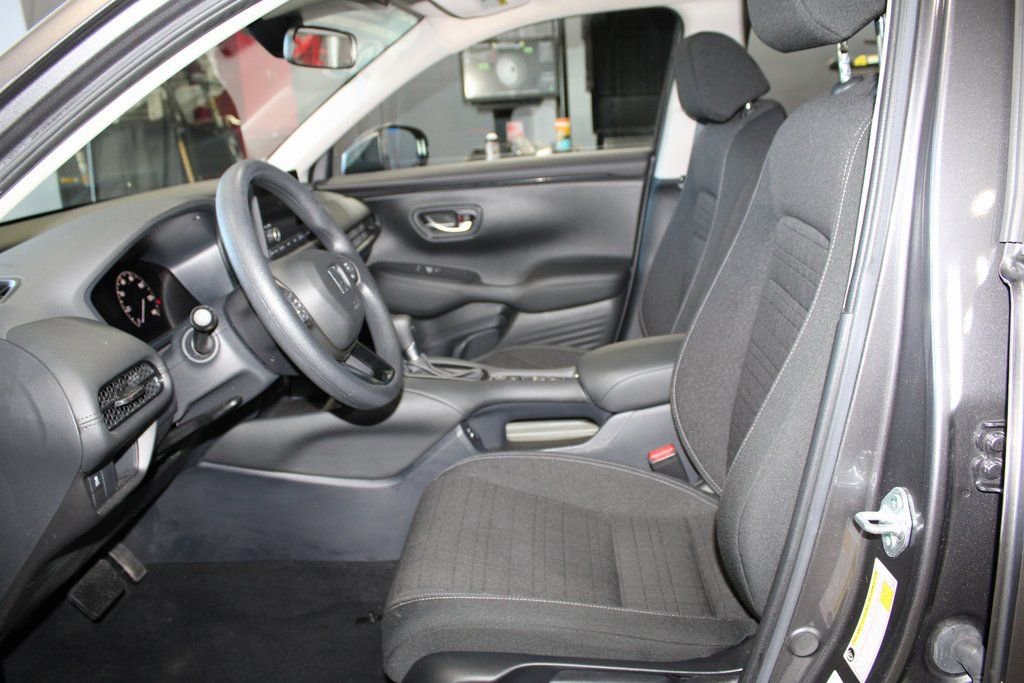 Used 2024 Honda HR-V LX image 12