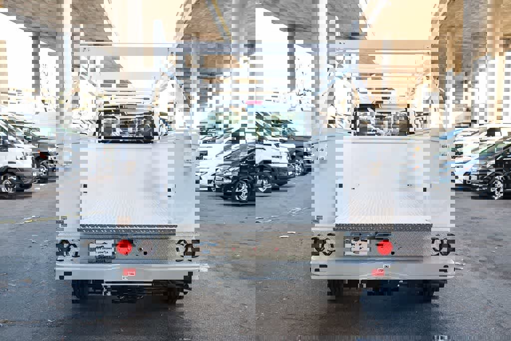 New 2026 Ford F250 XL w/ XL Chrome Package image 32