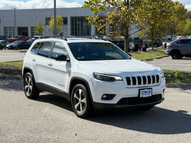Used 2022 Jeep Cherokee Limited w/ Mopar Interior Package image 3
