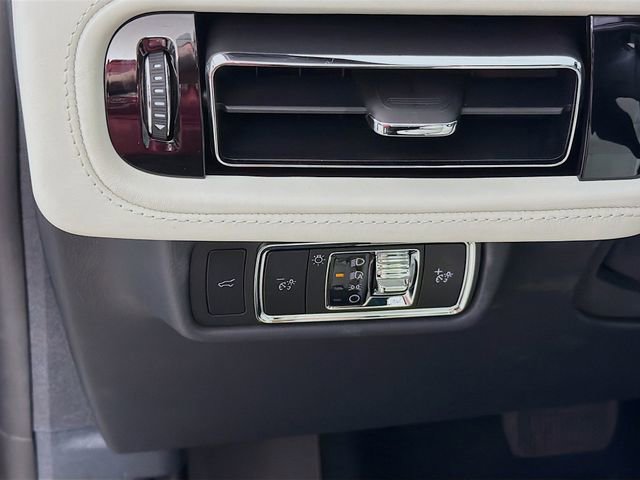 New 2026 Lincoln Aviator Black Label image 10