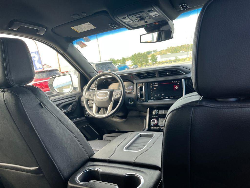 Used 2023 GMC Yukon Denali image 25