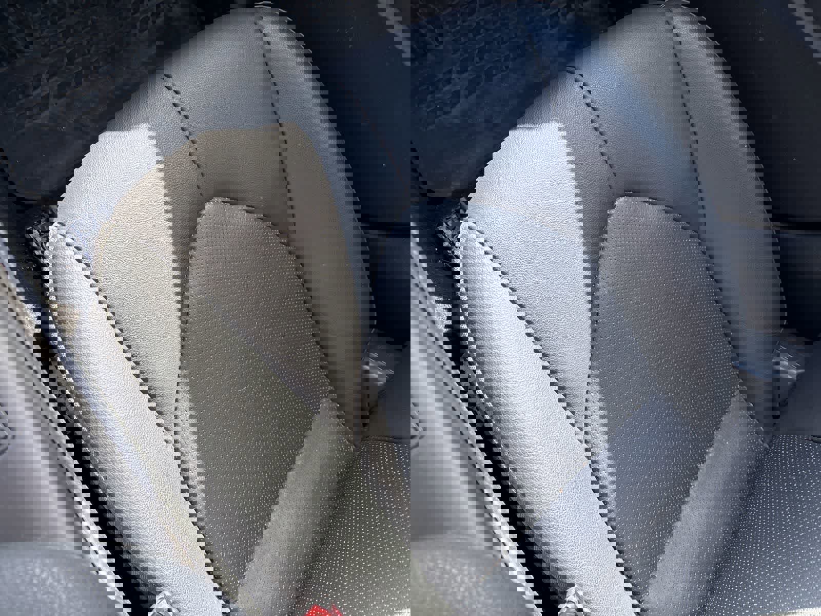 Used 2022 Toyota Camry XSE FWD image 12