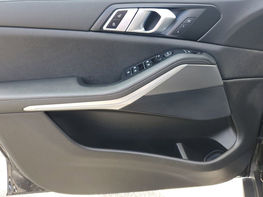 Used 2019 BMW X5 xDrive40i w/ Convenience Package AWD/4WD image 23