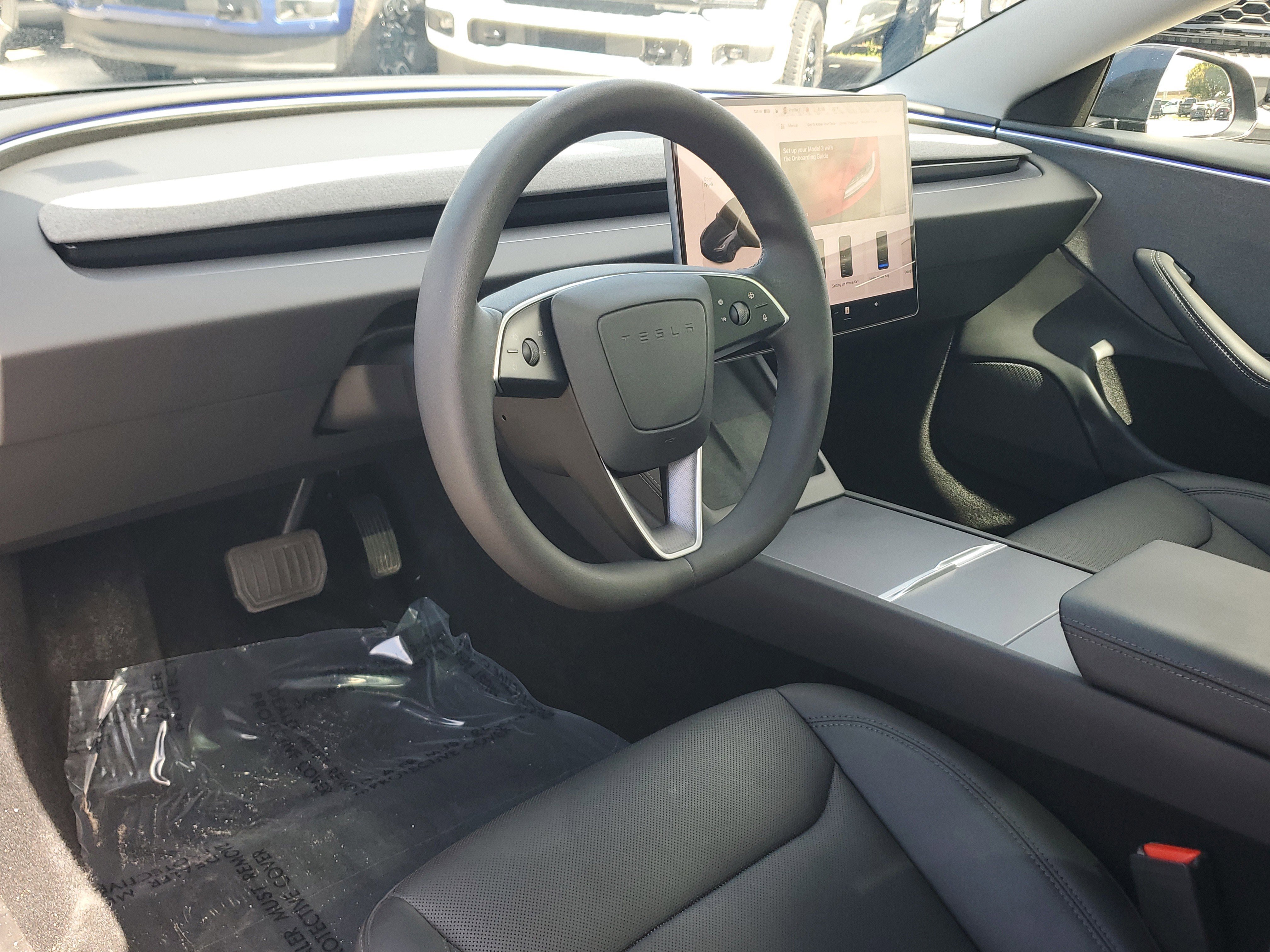 Used 2025 Tesla Model 3 Long Range image 9