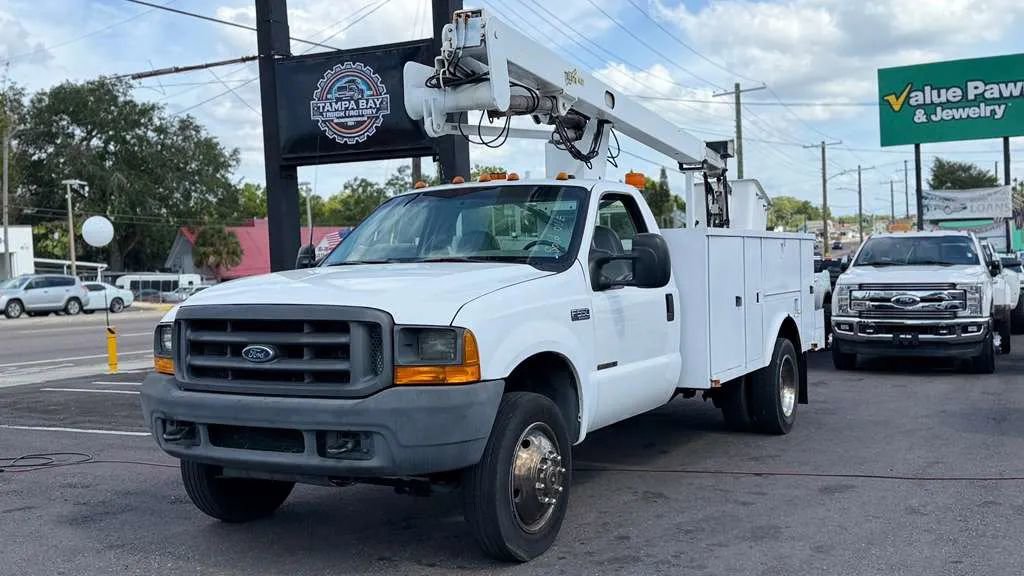 Used 2000 Ford F550 2WD Regular Cab Super Duty image 13