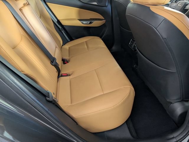 Used 2024 Lexus NX 250 FWD w/ Towing Package (2000 Lbs) image 30