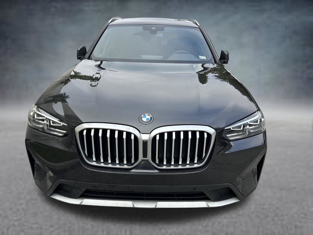 Used 2024 BMW X3 xDrive30i AWD/4WD image 2
