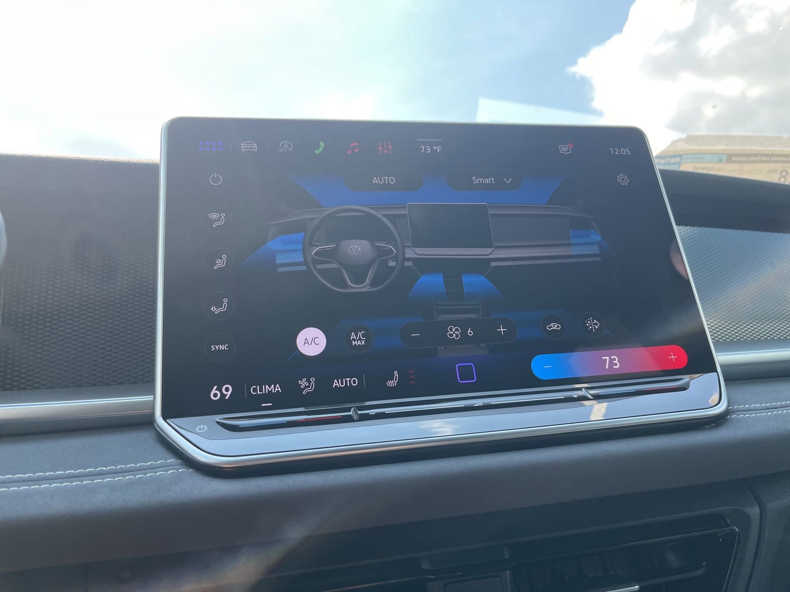 New 2026 Volkswagen Tiguan SE R-Line FWD image 13