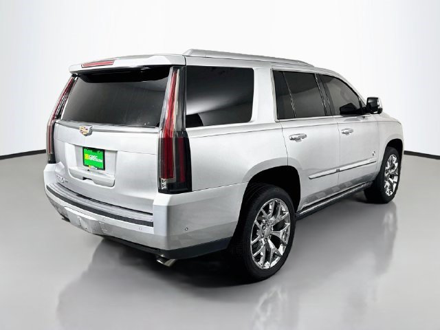 Used 2020 Cadillac Escalade Premium Luxury RWD image 10