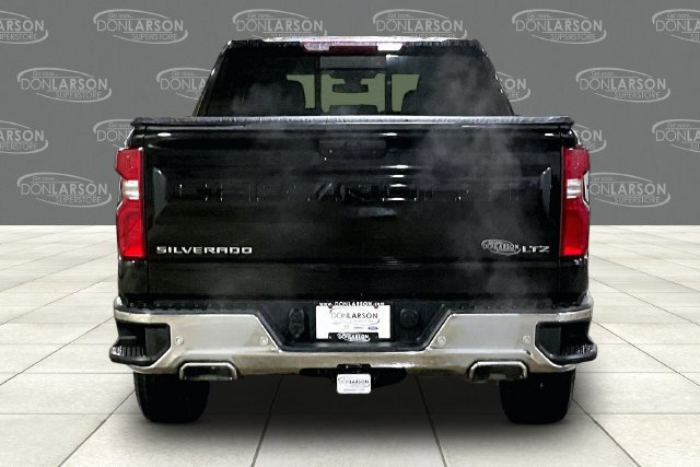 Used 2021 Chevrolet Silverado 1500 LTZ w/ LTZ Premium Package AWD/4WD image 8