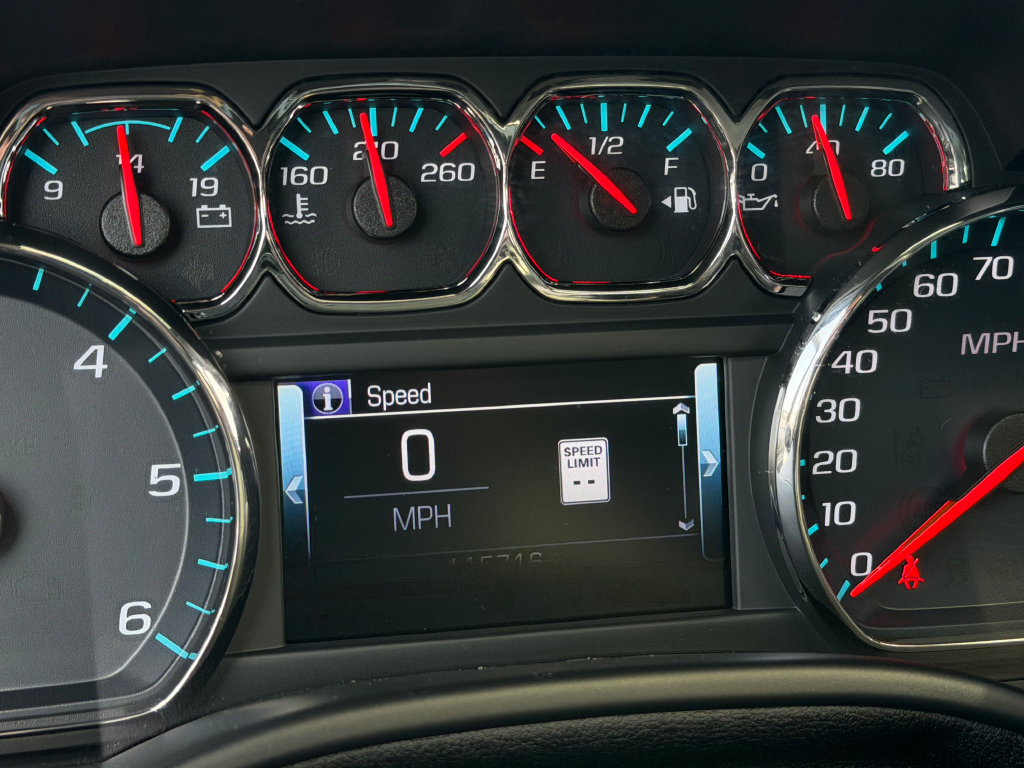 Used 2020 Chevrolet Tahoe Premier AWD/4WD image 17