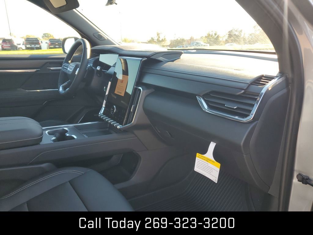 New 2026 GMC Acadia Elevation w/ Black Edition image 32