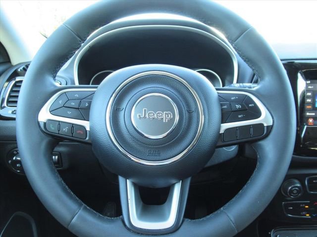 Used 2021 Jeep Compass Latitude FWD image 21