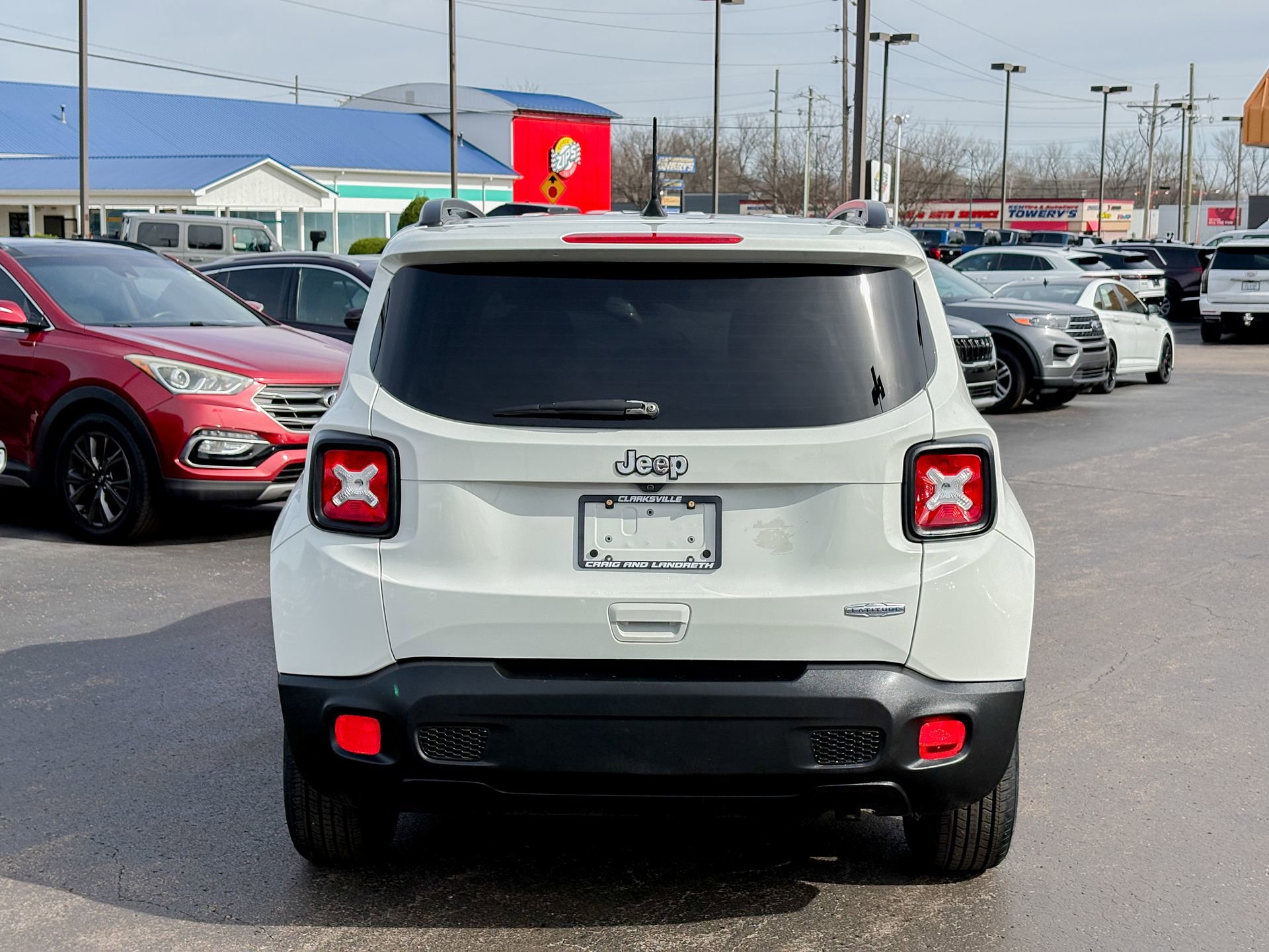 Used 2018 Jeep Renegade Latitude image 8