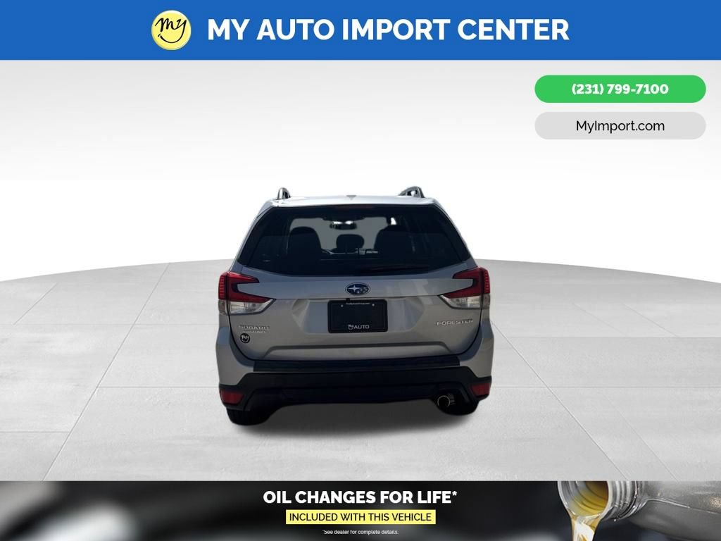 Used 2023 Subaru Forester Limited AWD/4WD image 6