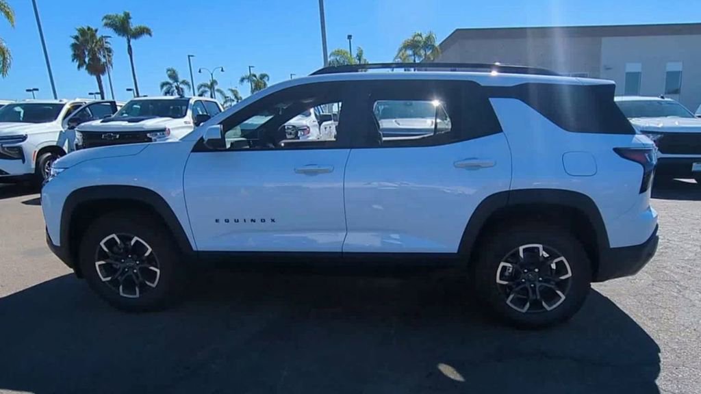 Used 2026 Chevrolet Equinox ACTIV w/ Safety and Technology Package image 5