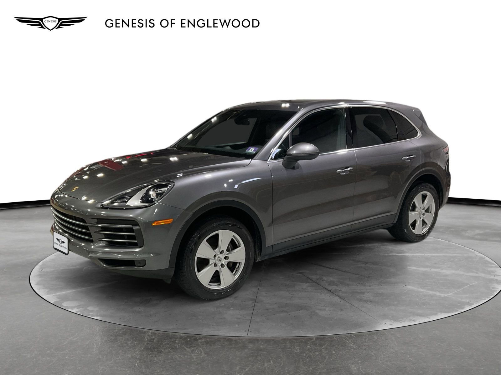 Used 2019 Porsche Cayenne Base image 1