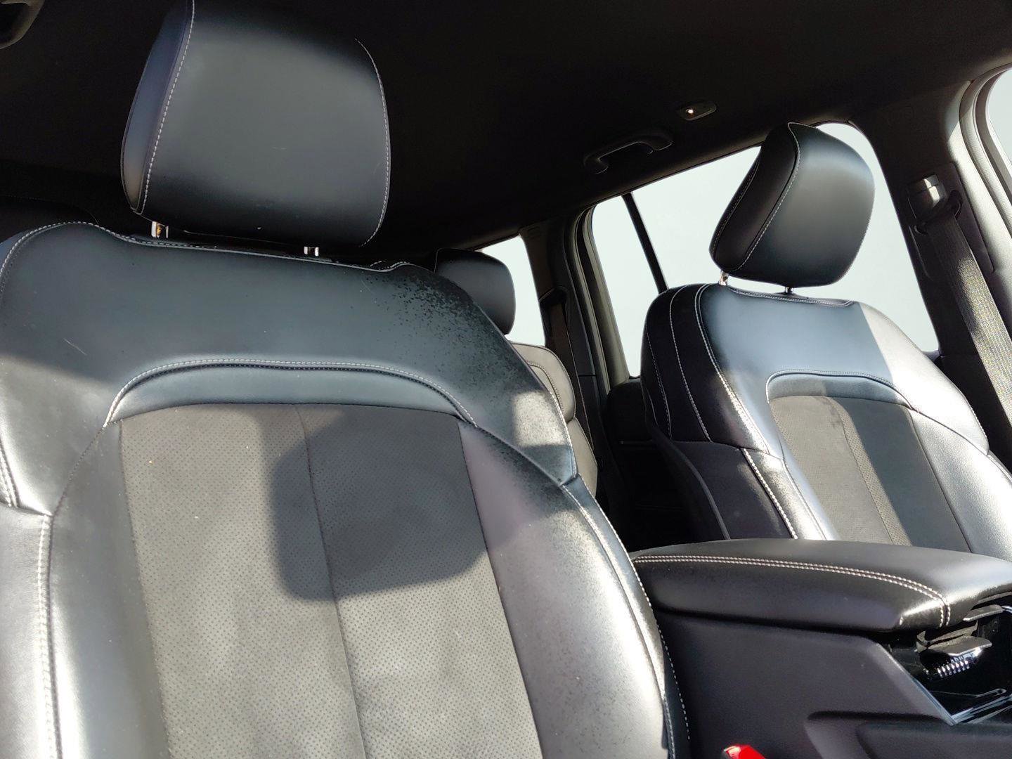 Used 2023 Jeep Grand Cherokee Altitude image 26