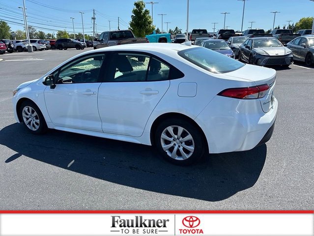 Used 2023 Toyota Corolla LE FWD image 11